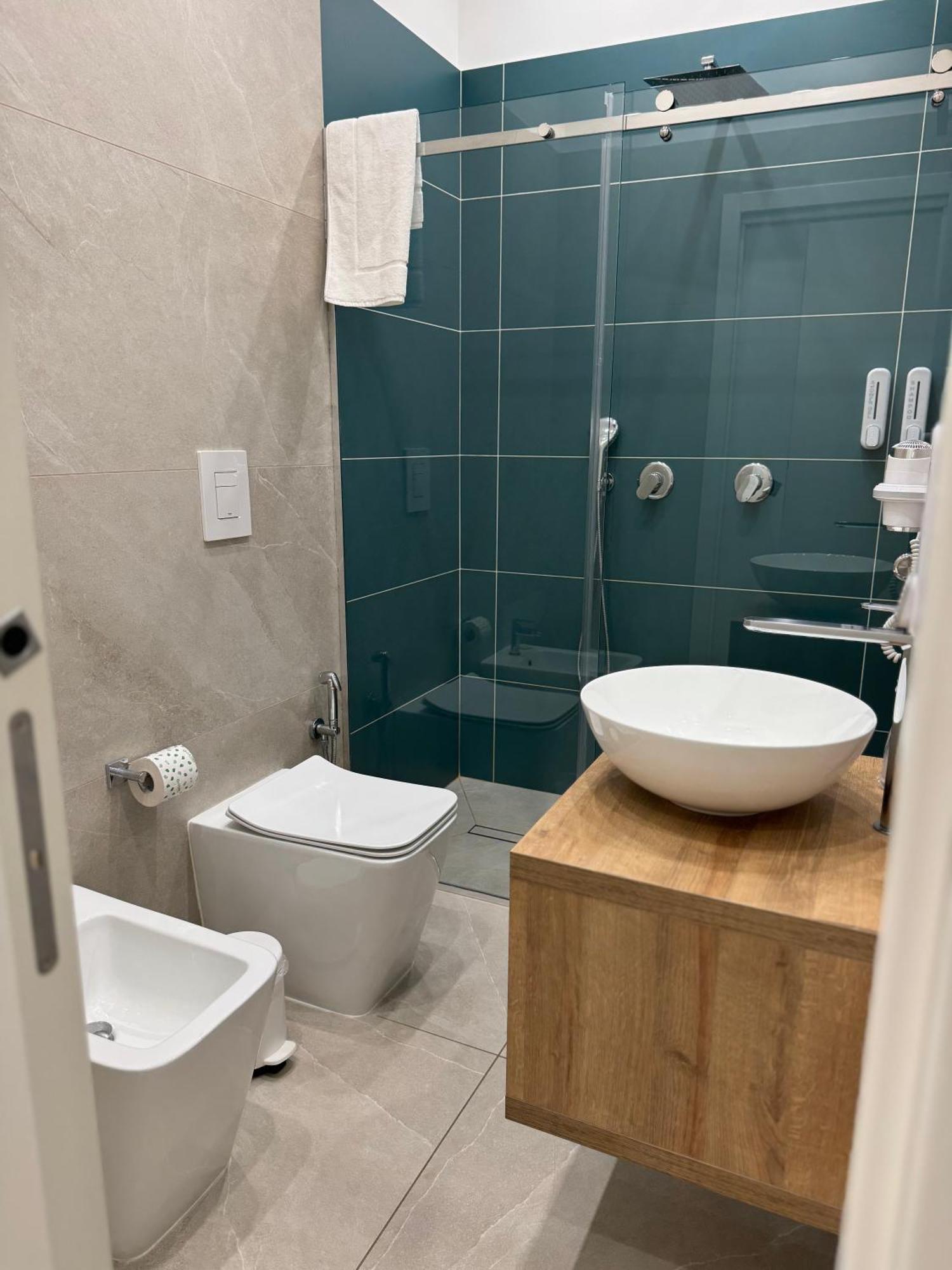 B&B Corso Garibaldi 165 Naples Exterior photo